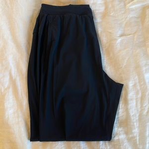 Lululemon Men’s Surge Joggers